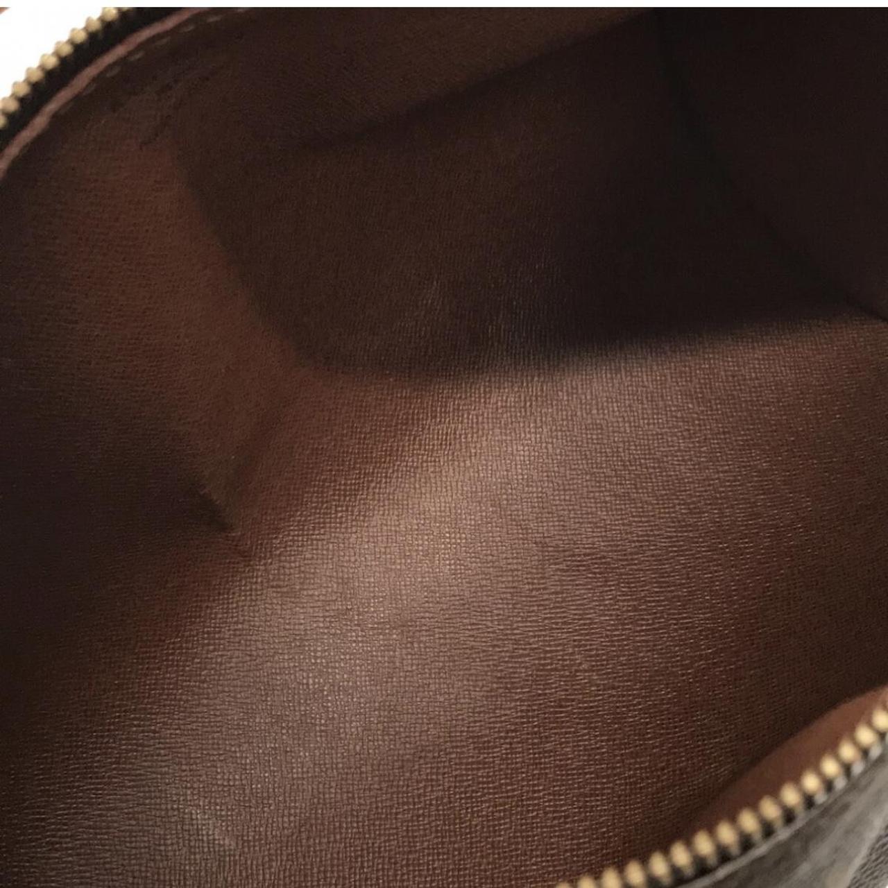 Louis Vuitton Papillon 26